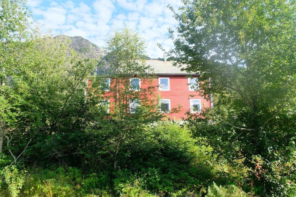 Apartment With Lake View In Jolster Årdal 外观 照片